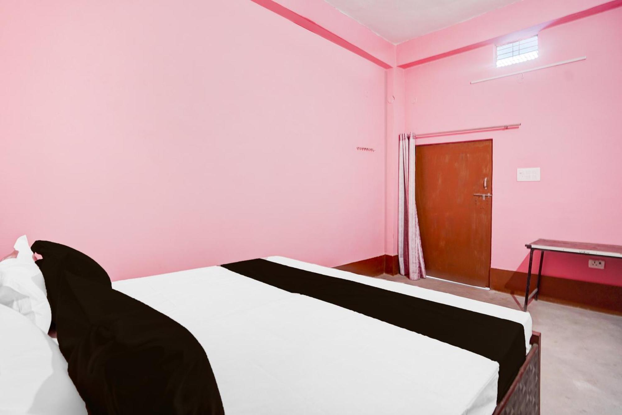 Spot On Celebration Hotel كانبور المظهر الخارجي الصورة